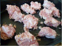 泰式酸猪肉的做法第2步图示